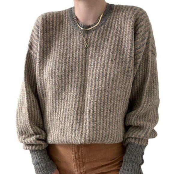 Vintage Jaeger 100% Alpaca Grey Tan Striped Soft Oversized Preppy Sweater Sz L - Picture 1 of 8